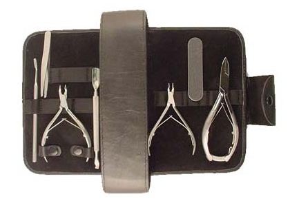 Manicure & Pedicure kit